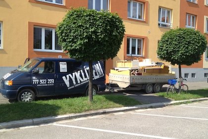 plne-auto-po-vyklizeni